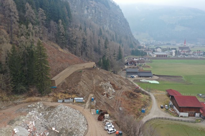 Protective dam Sand in Taufers completed