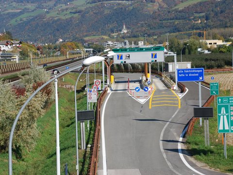 Autobahnanschlussstelle an die A22 in Brixen Süd, Baulos A und B