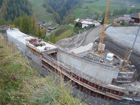 Avalanche protection gallery in Oberlappach / Sopra Lappago