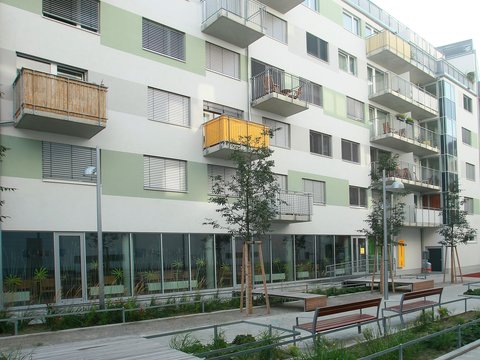 Apartment house, Ahornergasse