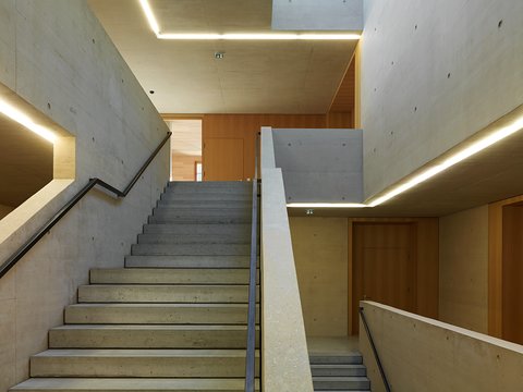 New construction of the Nature Park House and an elementary school 