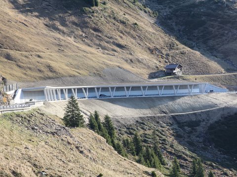 Avalanche protection gallery, Jaufen Pass / Passo Giovo Road