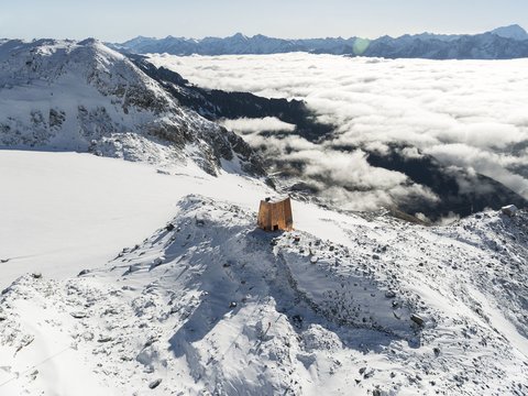 Rifugio Vittorio Veneto al Sasso Nero