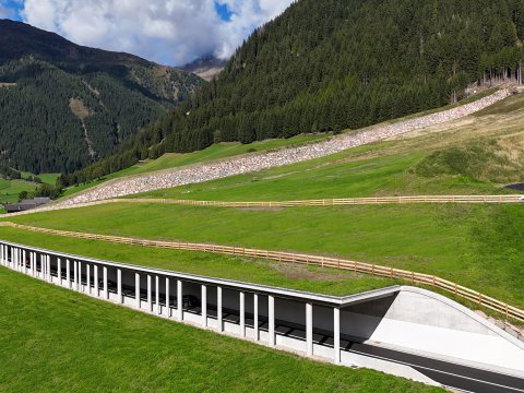 Lawinenschutzgalerie an der SS 508