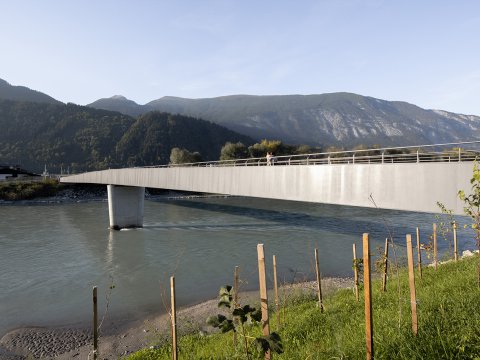 Fuß- und Radwegbrücke