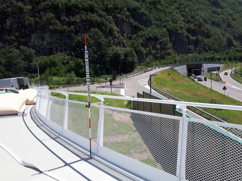 Statische Belastungsprobe und dynamische Messungen Brücke Steinmannwald