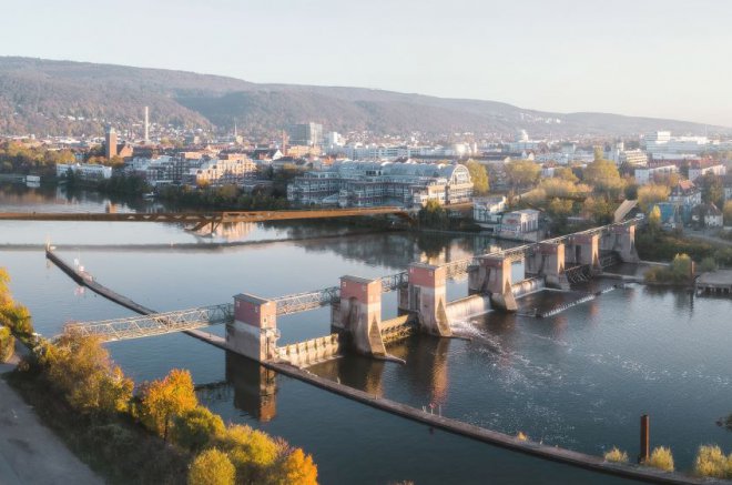 Bicycle trail and footpath over the Neckar River