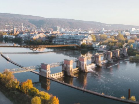 Bicycle trail and footpath over the Neckar River